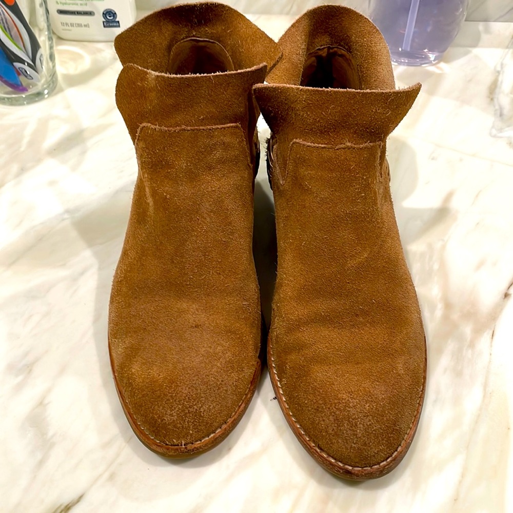 Dolce Vita booties